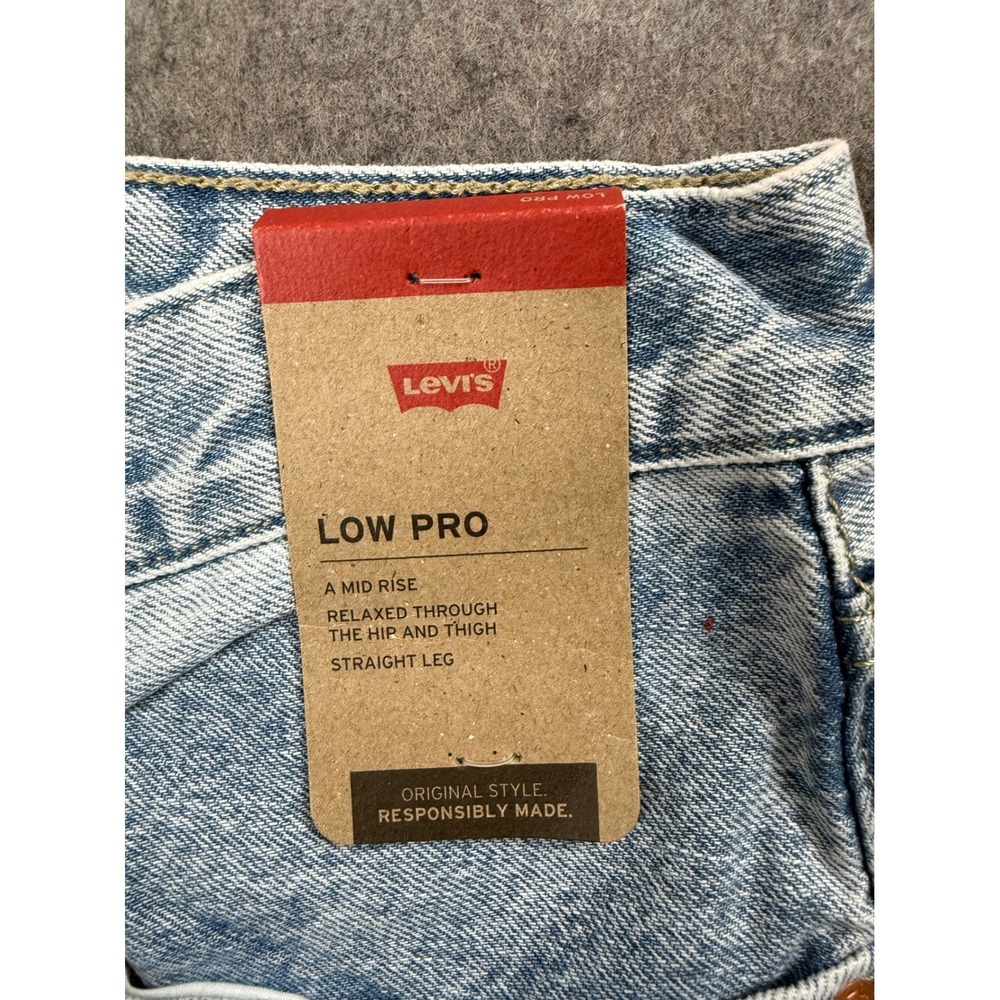 Levis Low Pro Straight Jeans Womens 31 Light Wash Blue Denim Mid Rise Relaxed - Picture 6 of 6